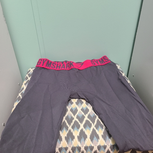 Gymshark Leggings - Picture 2 of 3